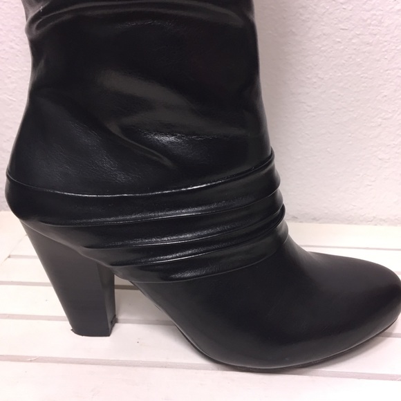 Bass High Heels Knee High Boots - Picture 13 of 16